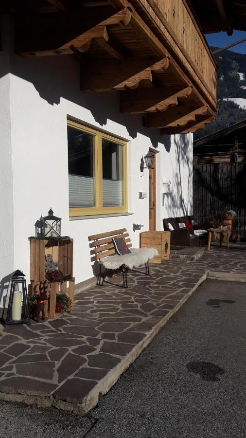 Studio Hochzillertal Mit Sauna & E-Ladestation Apartment Ried im Zillertal Ngoại thất bức ảnh